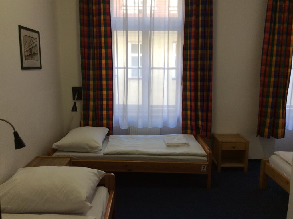 Travellers Hostel Praha Rom bilde