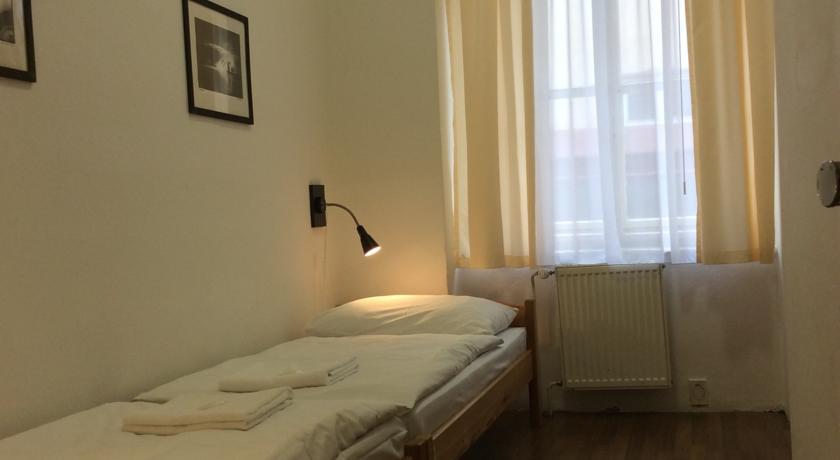 Travellers Hostel Praha Rom bilde