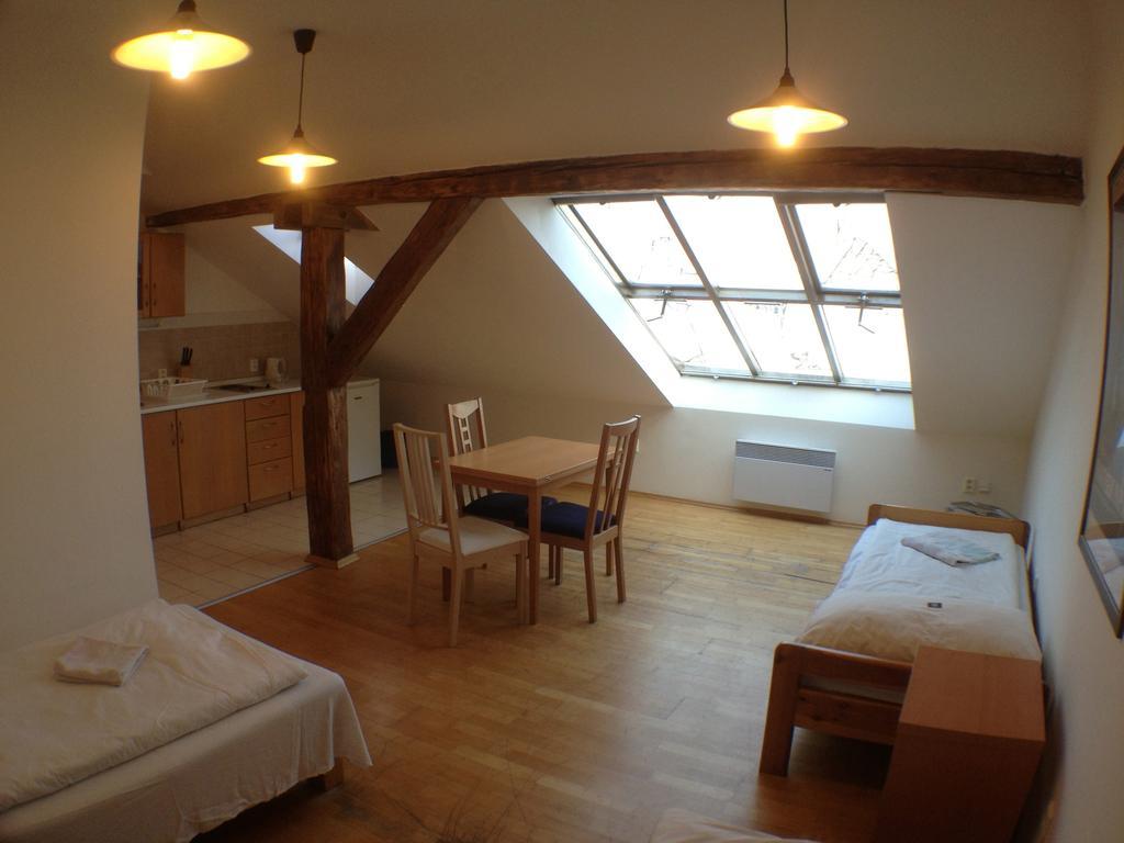 Travellers Hostel Praha Rom bilde