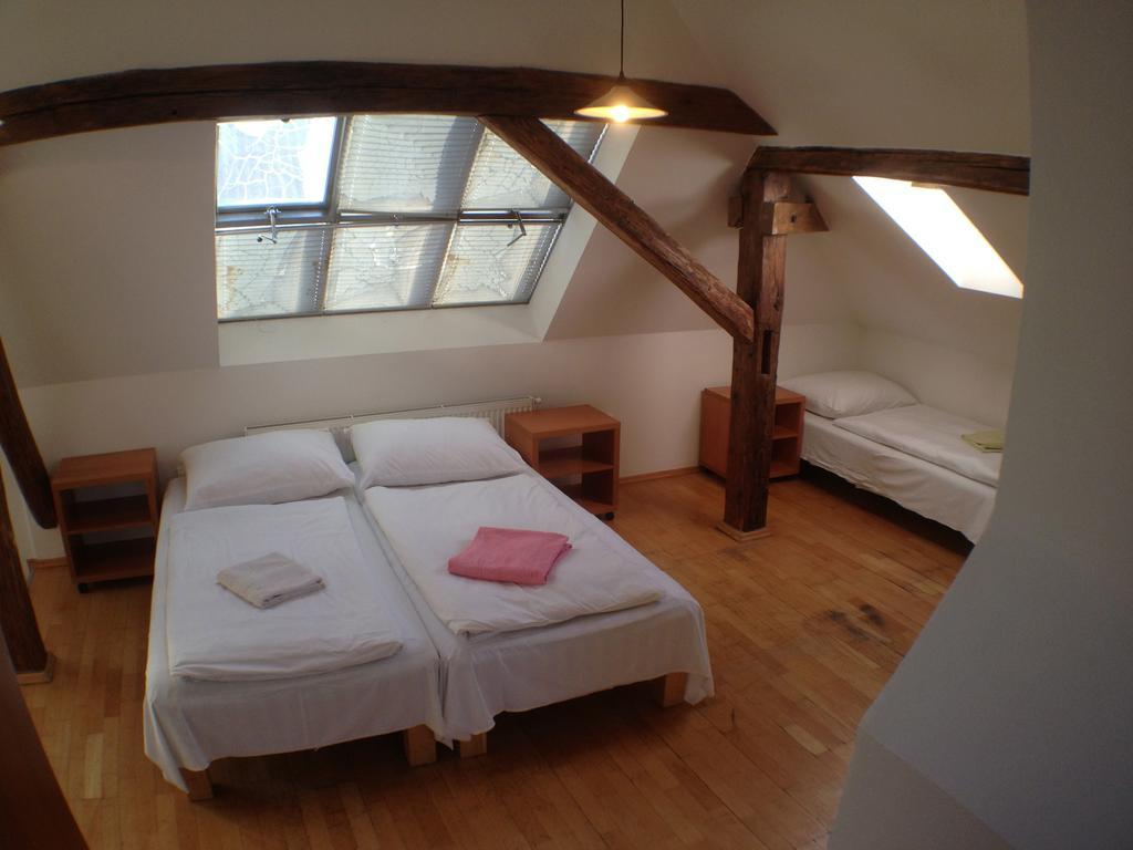 Travellers Hostel Praha Rom bilde